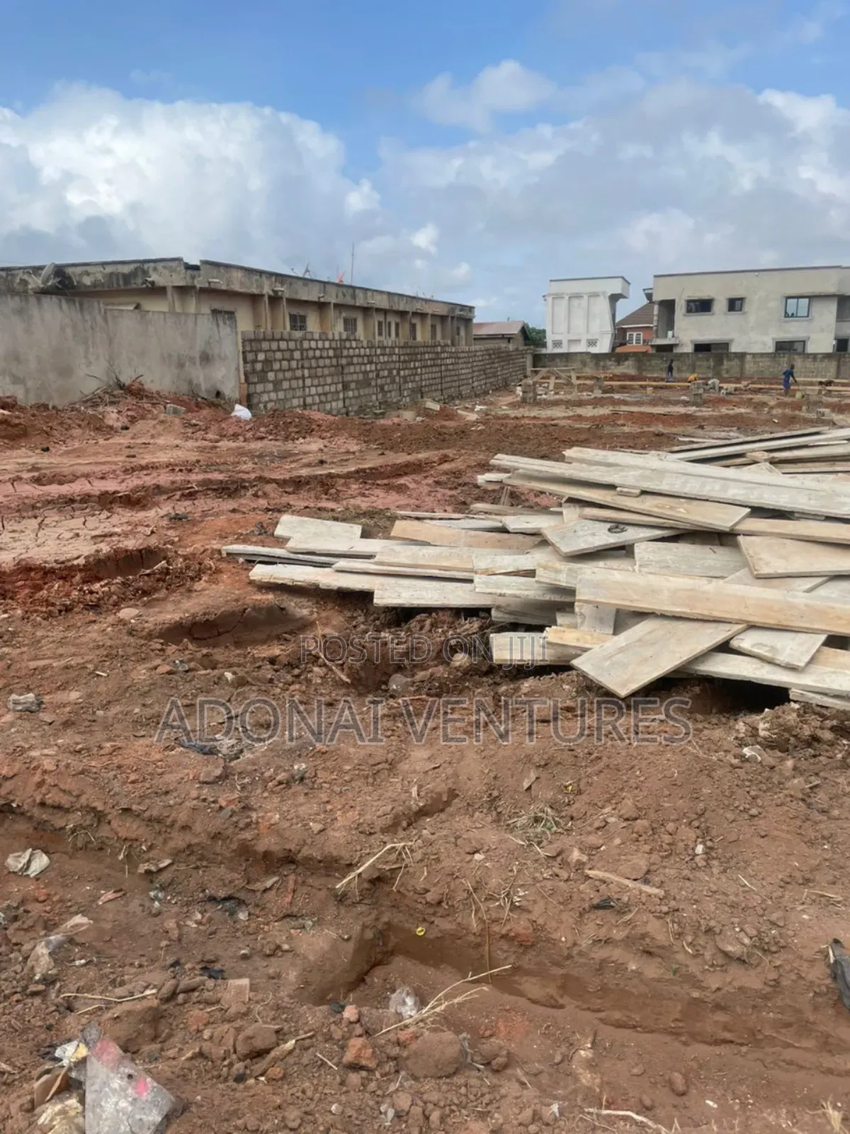 One Full Plot of Land for Sale in Agric Nzima