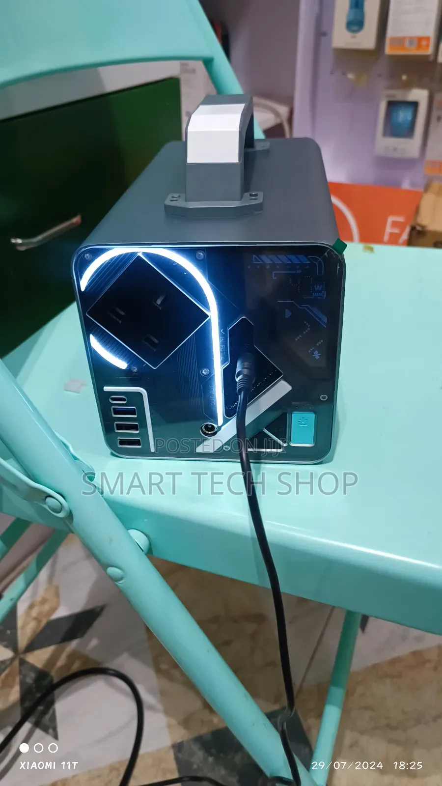 180000mah 400wtts Portable Power Station With UK Socket