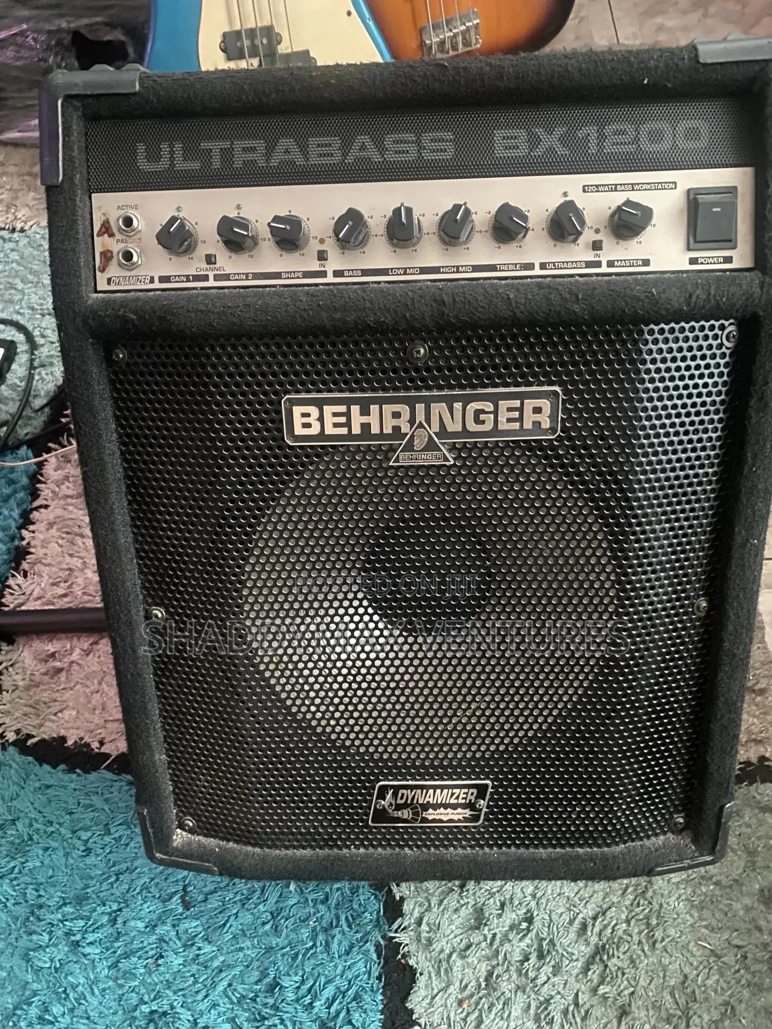 Behringer Ultra Bass BX1200 Bass Combo