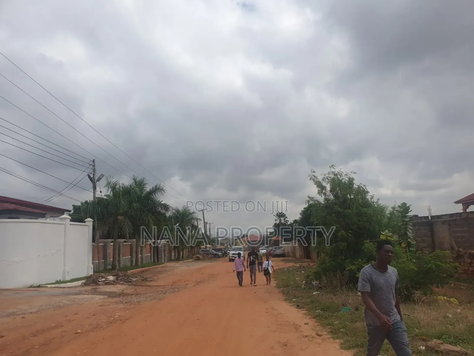 Thirty Acres of Land for Sale Located at Oyibi Bawaleshie