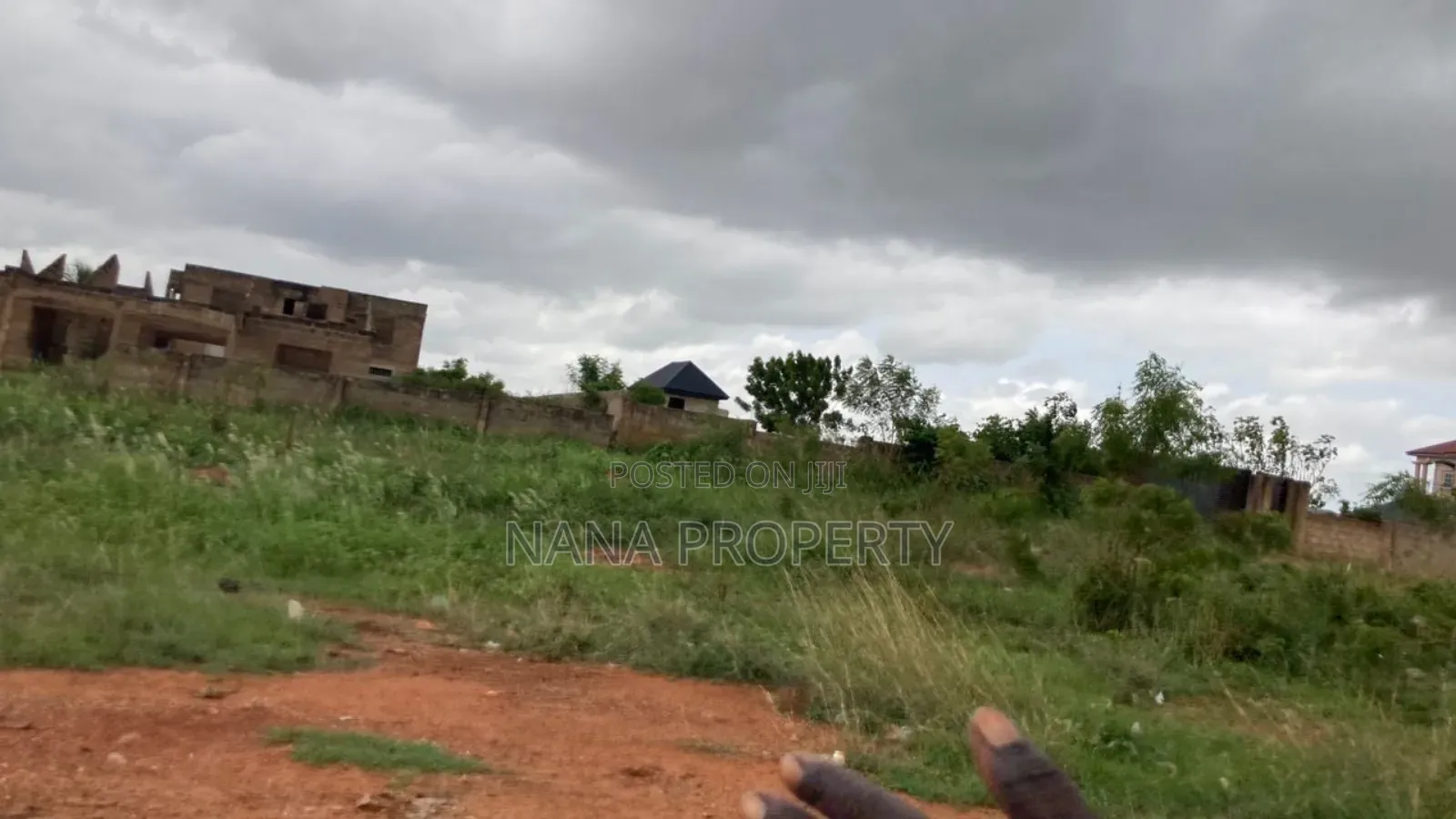 Thirty Acres of Land for Sale Located at Oyibi Bawaleshie