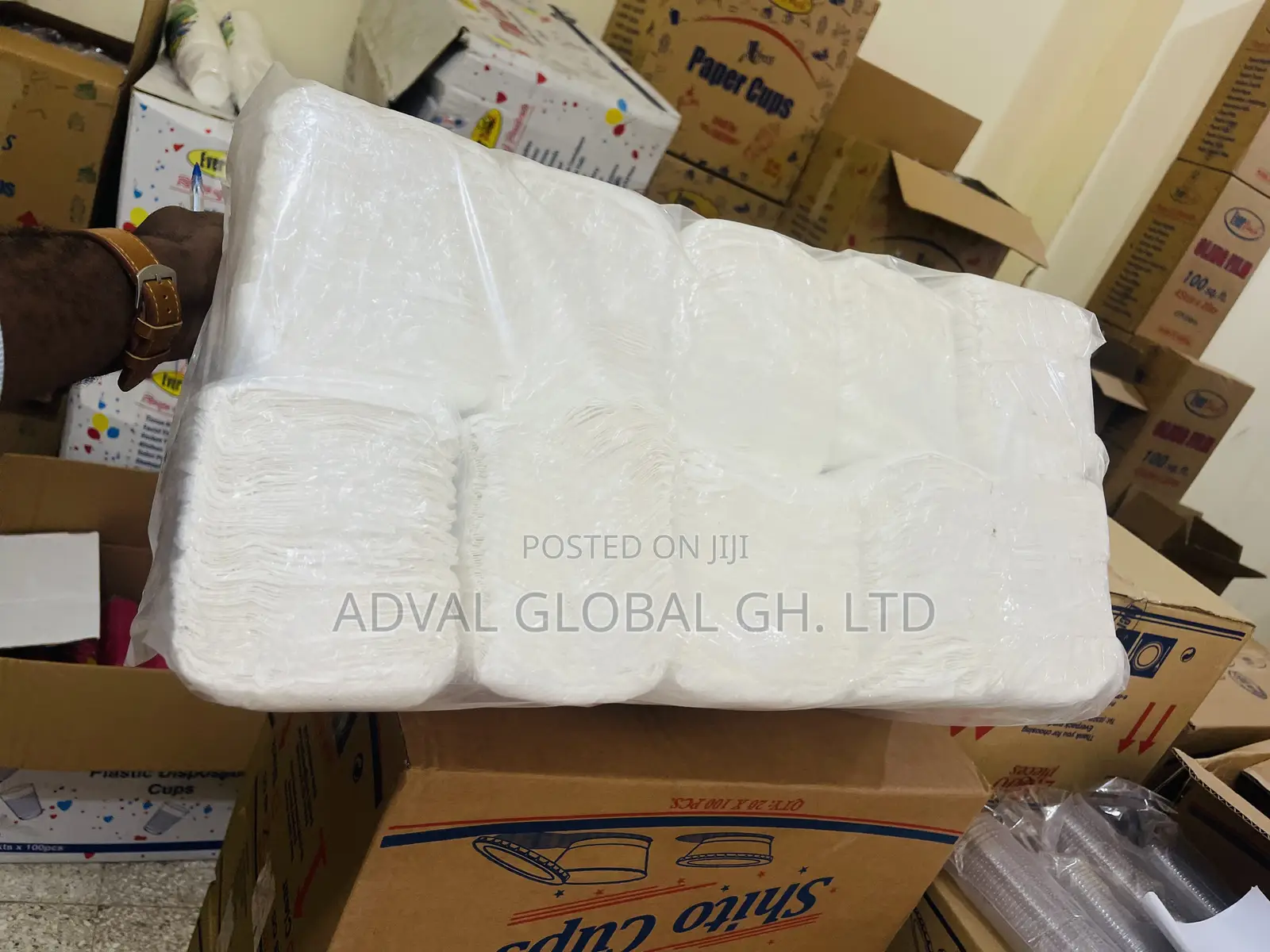 V- Fold Hand Paper Towels