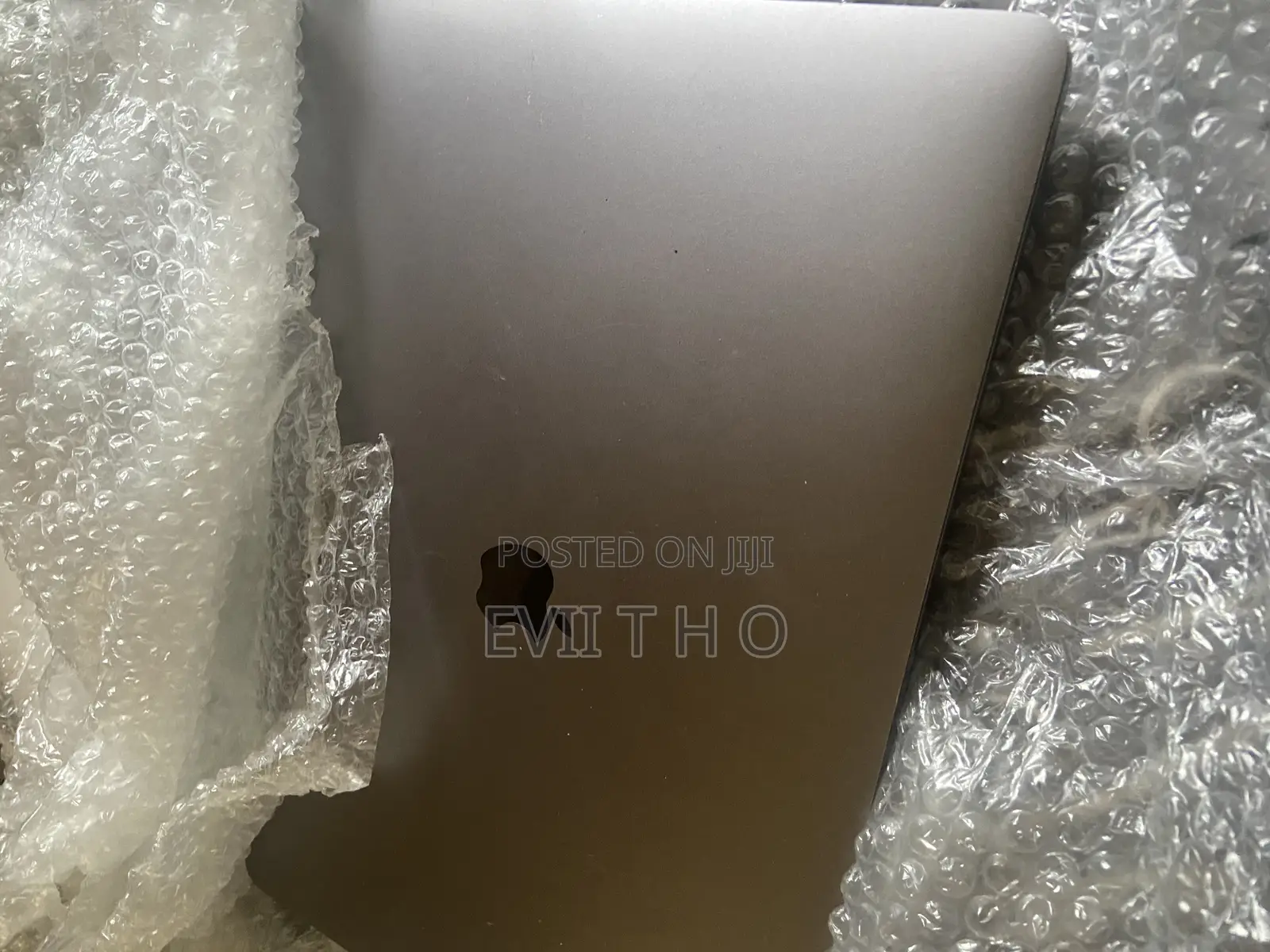 Laptop Apple MacBook Pro 2018 16GB Intel Core i7 SSD 512GB