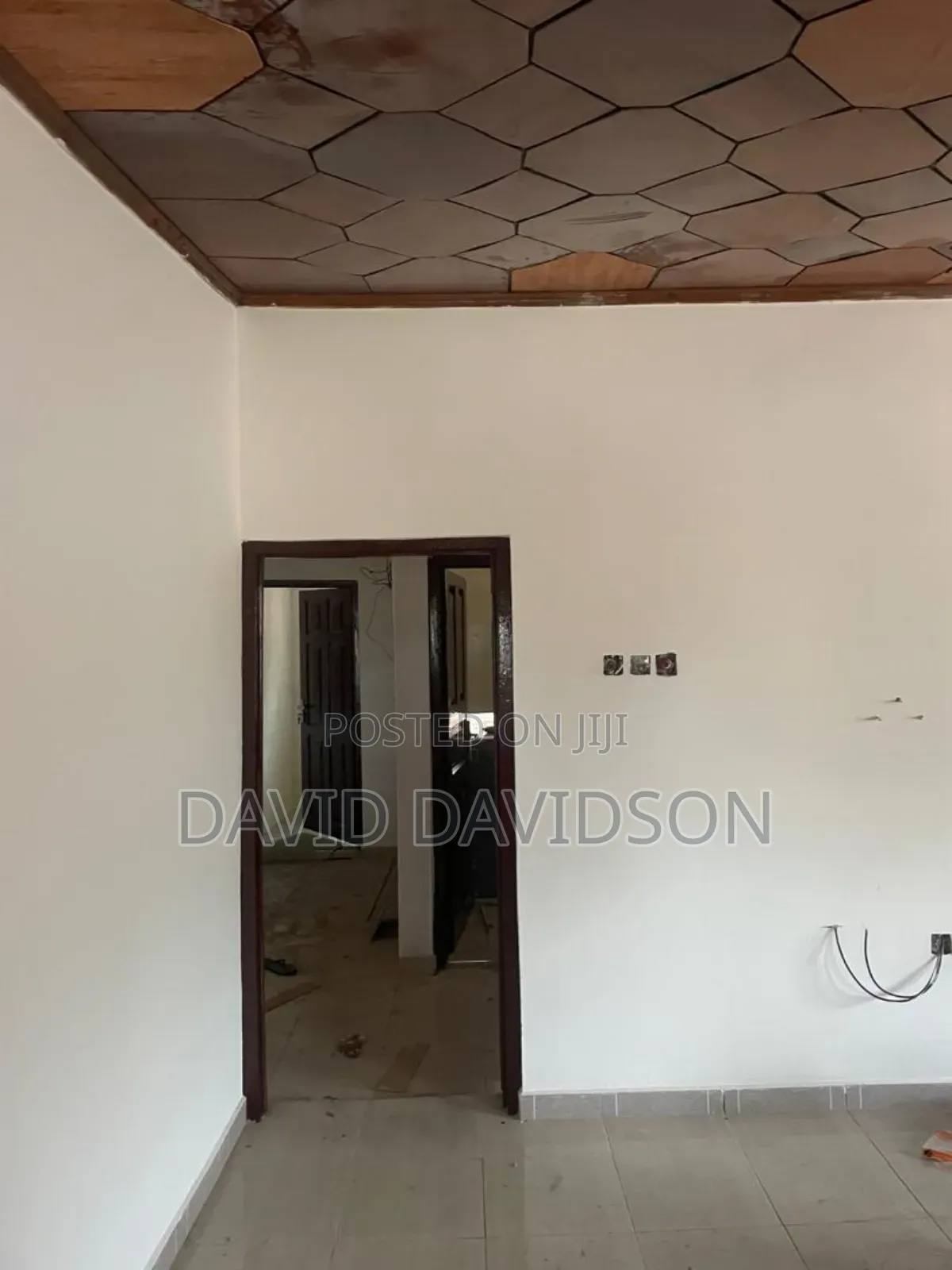 3bdrm House in 3 Bedroom Self, Tema Metropolitan for rent