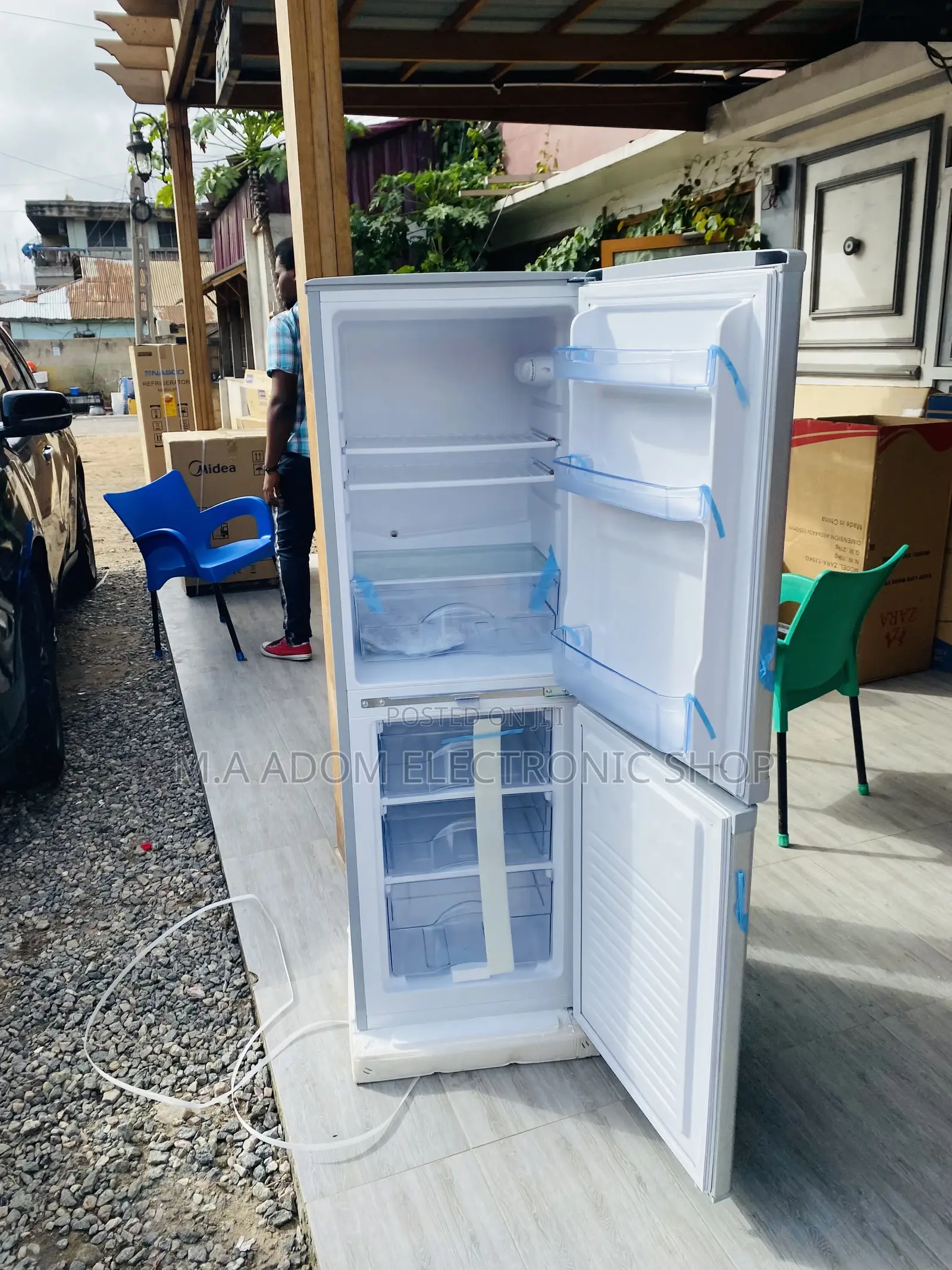 Extremely Cooling Nascod2-20fl Bottom Freezer Fridge.