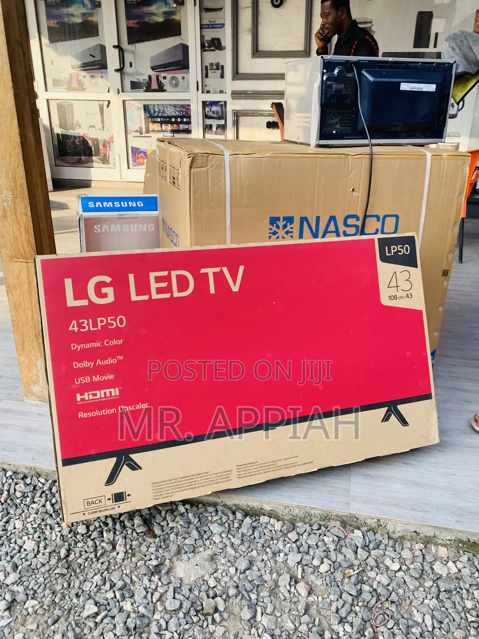 Sleek Designed LG 43LP5000PTA 43” FHD Digital Television.
