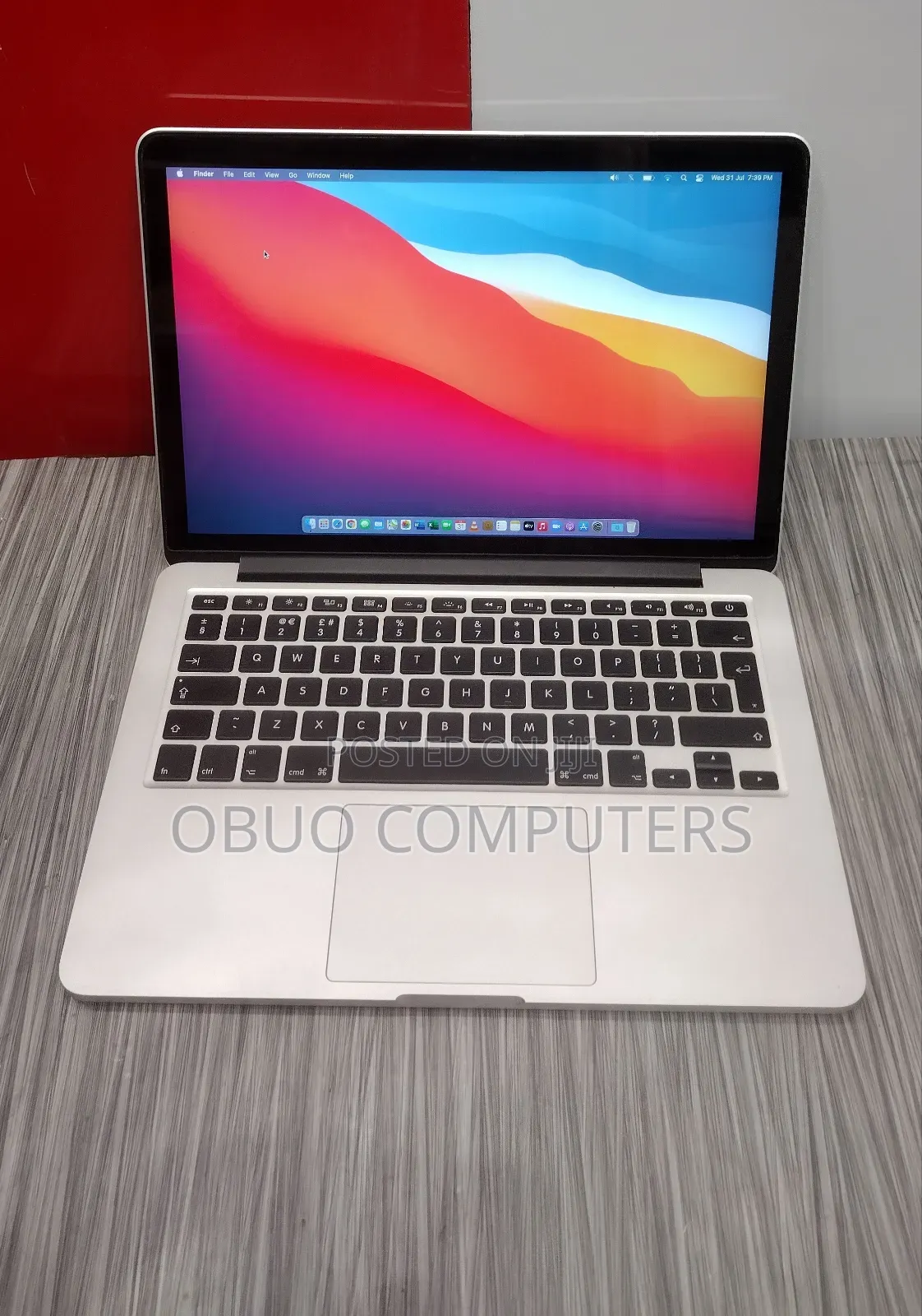 Laptop Apple MacBook Pro 8GB Intel Core i5 SSD 256GB