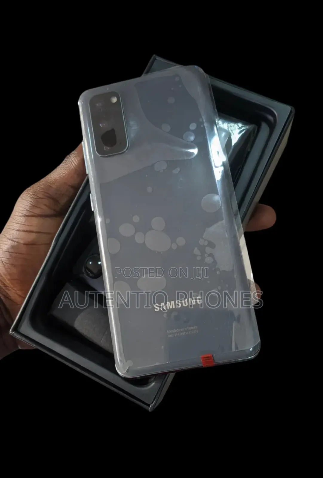 New Samsung Galaxy S20 128 GB Gray