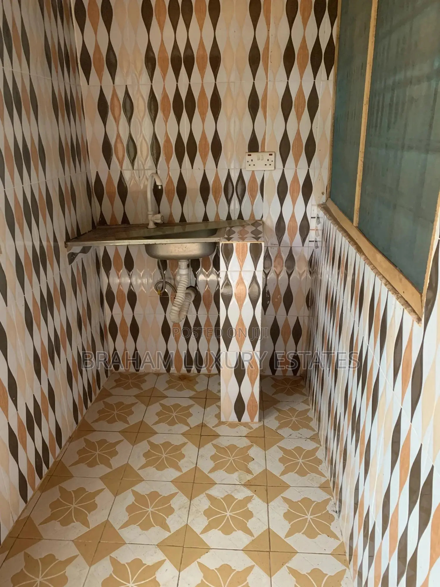 1bdrm Apartment in Maritime Area, Nungua for rent