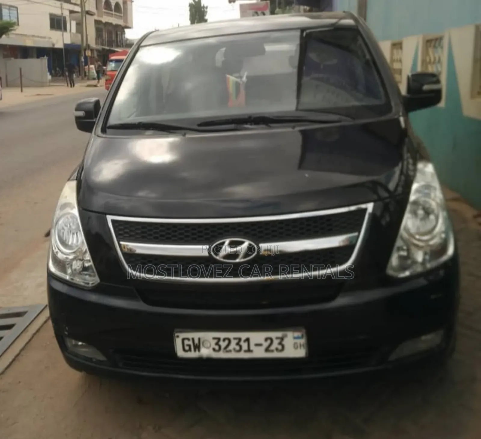 Car Rentals- 10-12 Seats Bus for Rent-Hyundai Buses