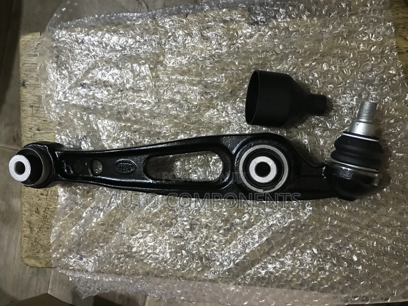 Range Rover Vogue 2018 - 2020 Lower Arm