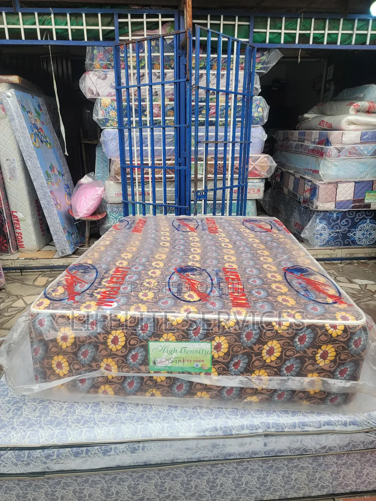 Durable and Affordable Large Size Mattress 16" Double