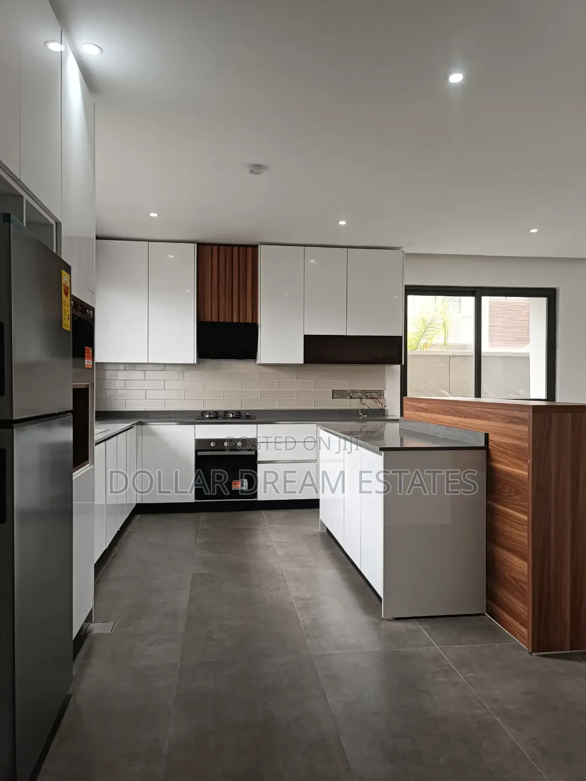 2bdrm House in Adenta for rent