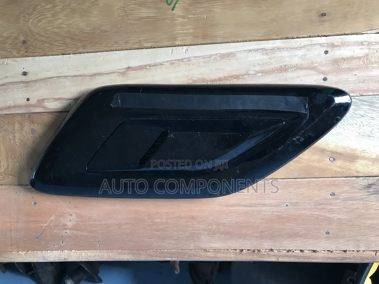 Range Rover Sport 2015 - 2016 Bonnet Hood Air Intake.
