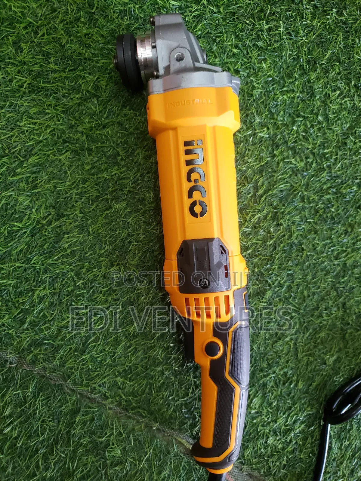 INGCO 1100w Angle Grinder With VARIABLE Speed