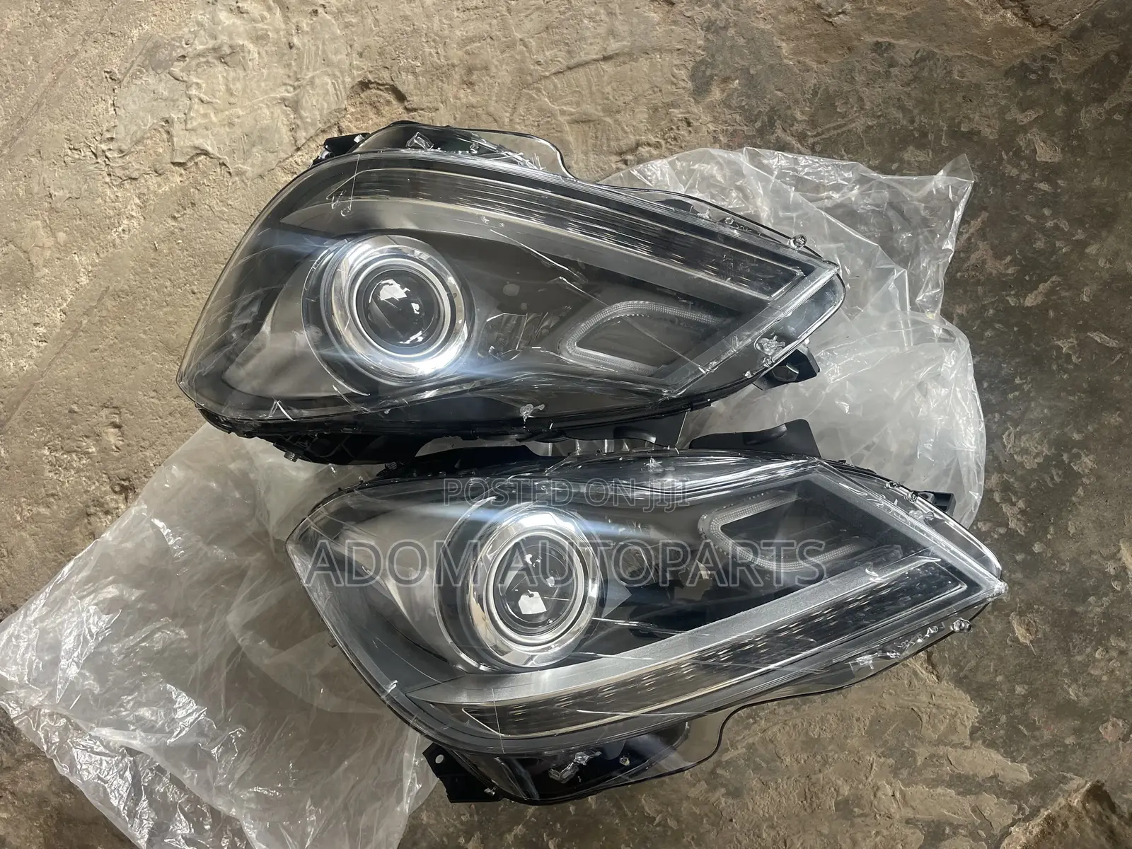 Mercedes Benz C250 W204 Led Headlight Pair