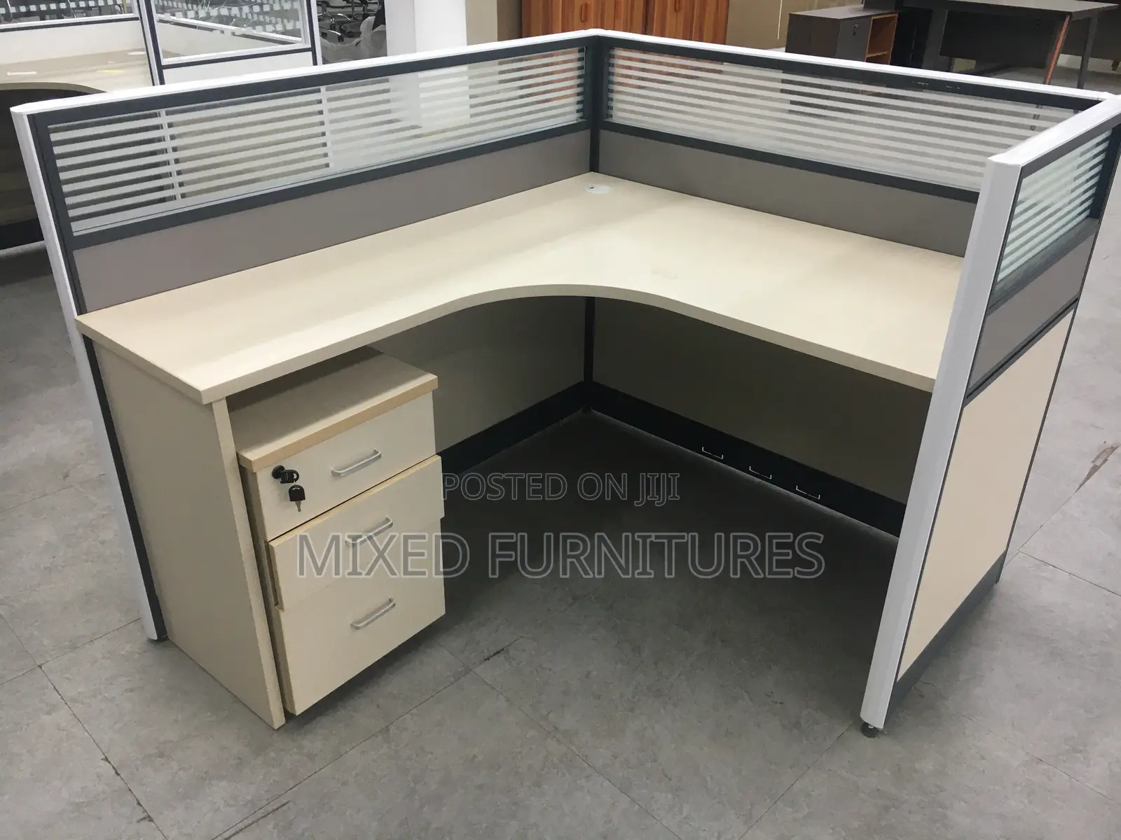 Work Station/Office Desk