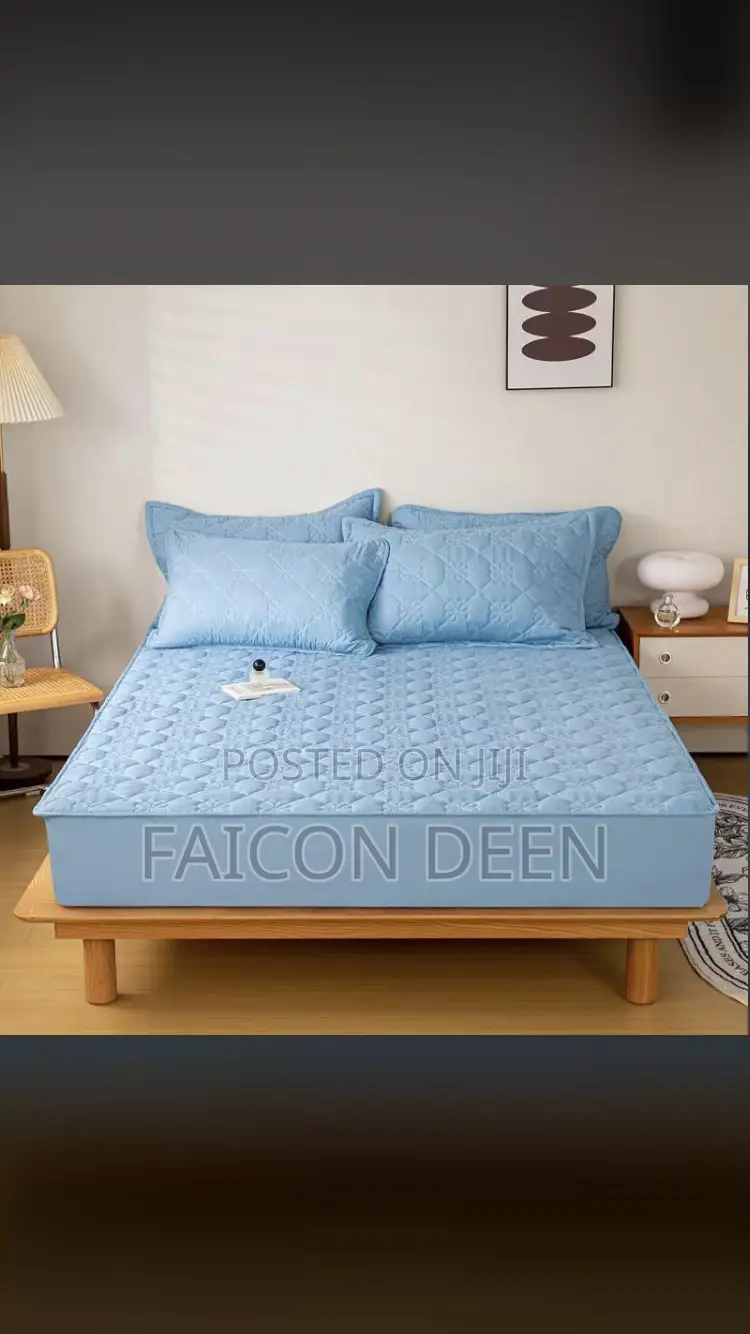 Queen Size Plain Colored Water Proof Mattress Covers
