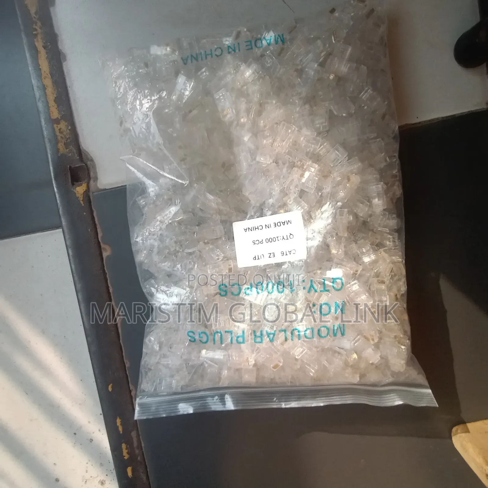 Pass Through Rj45 Connector (100 Pieces 200 Cedis)