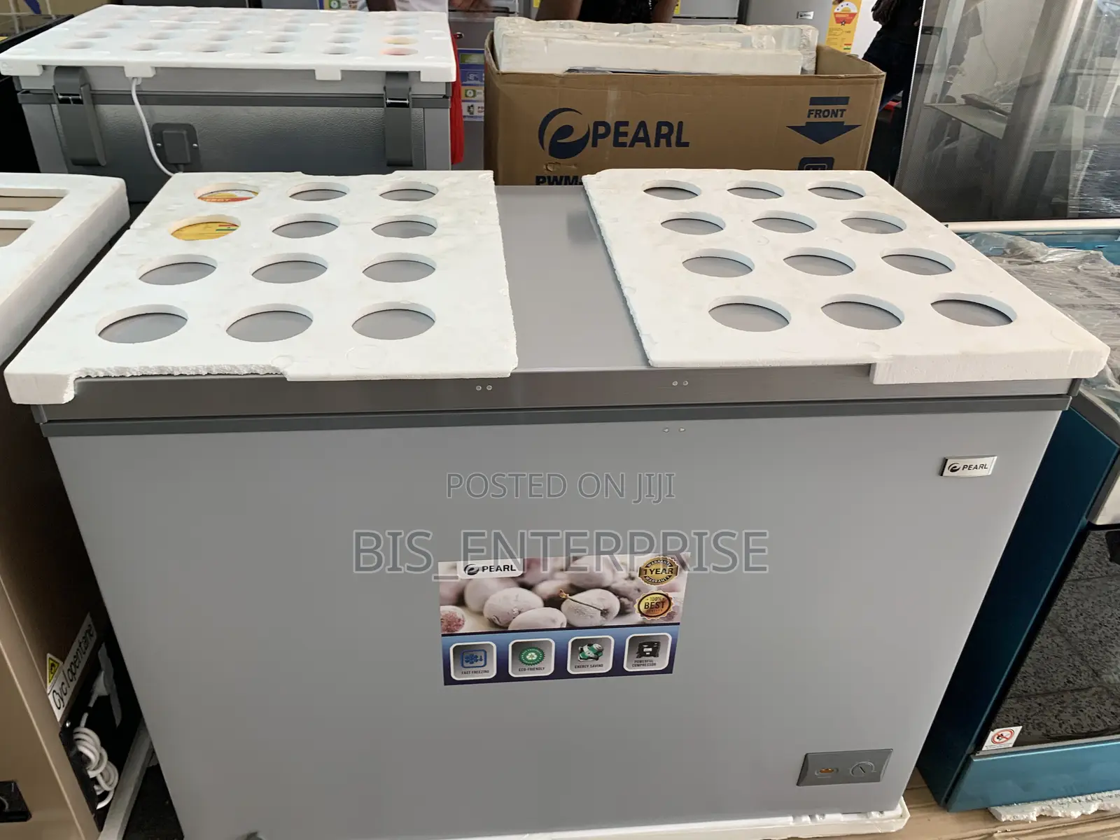 Pearl Chest Freezer 290 Liters