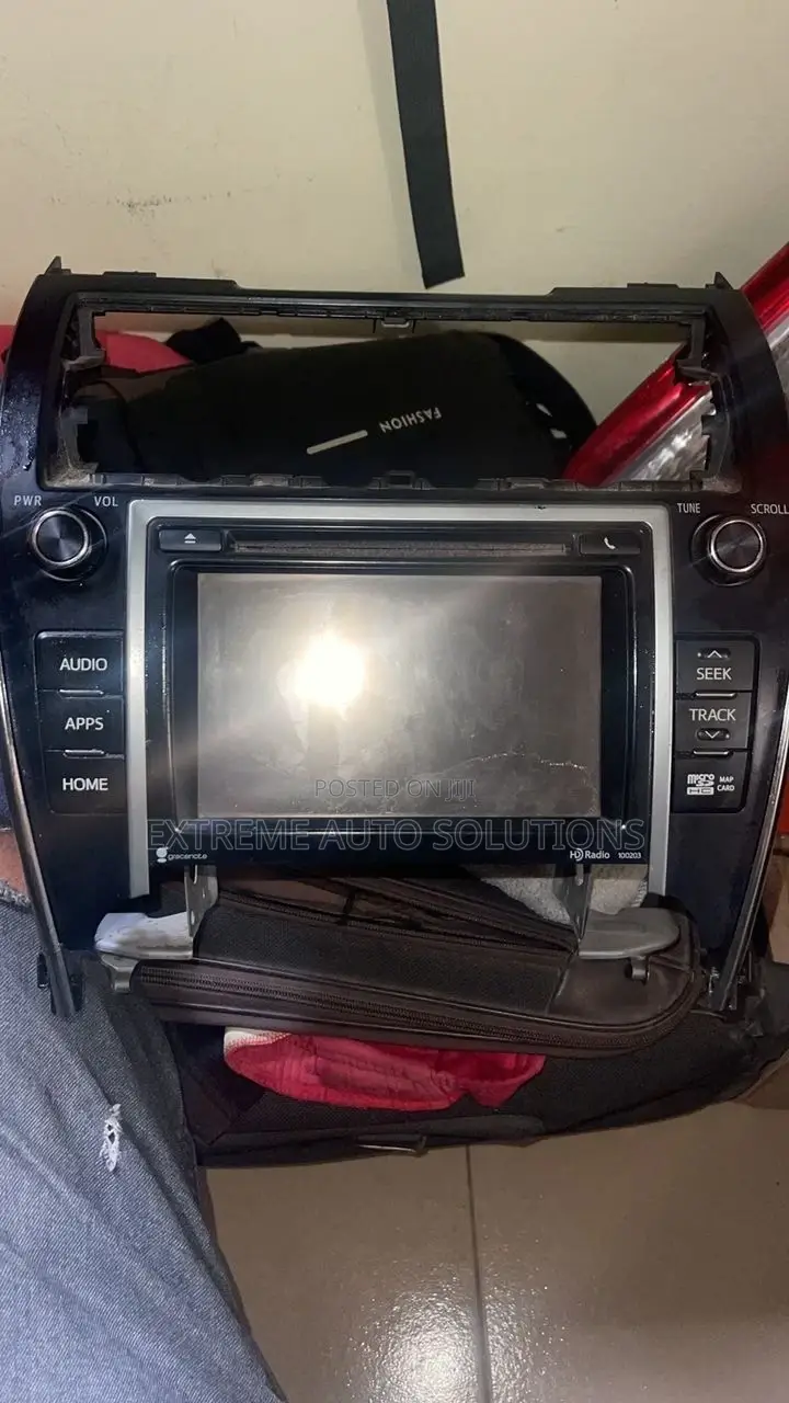 Toyota Camry 2014 Big Screen Tape