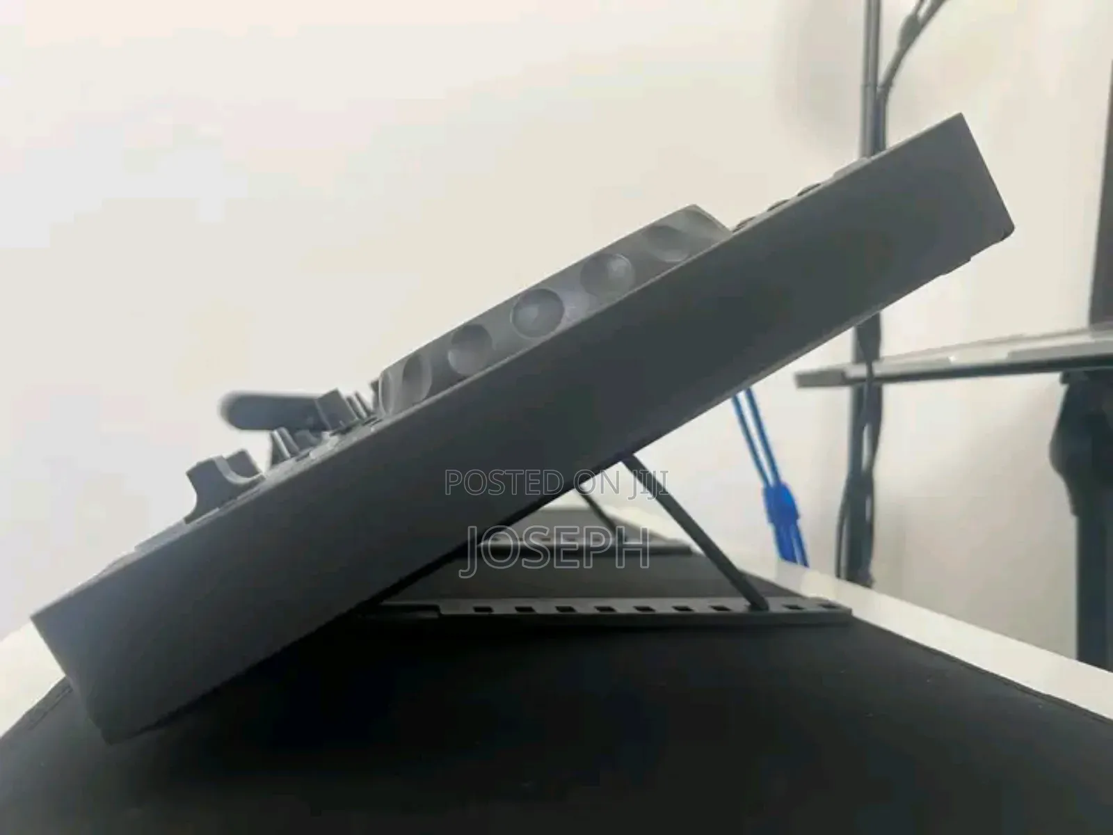 Laptop/Tablet Stand Metal