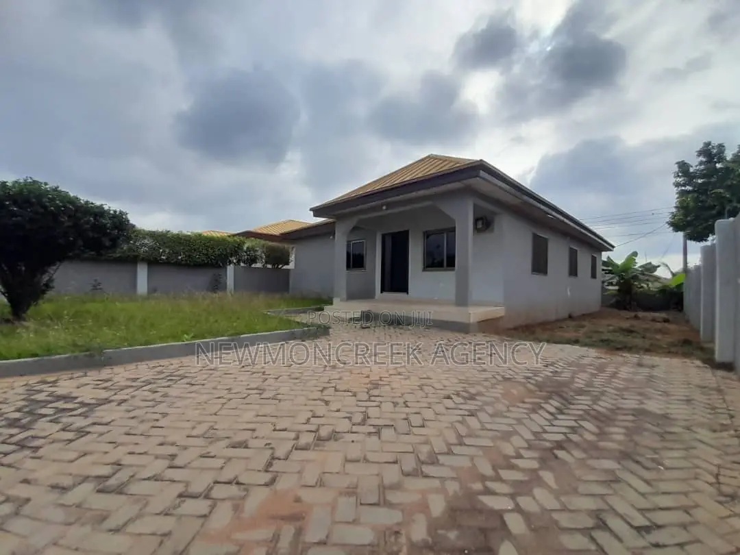 3bdrm Bungalow in Malejor Estates, Accra Metropolitan for sale