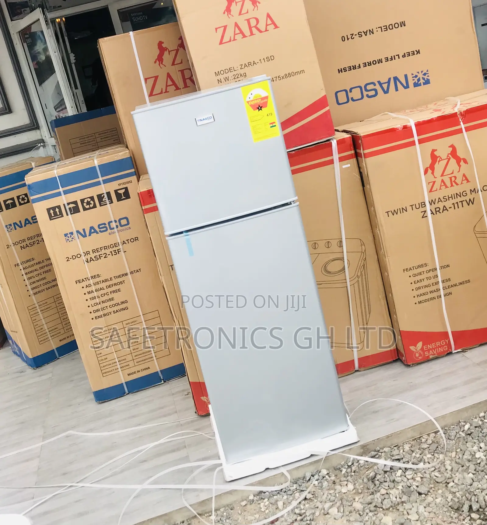 Brand New Doubledoor Nasf2-18fl Topfreezer Gray