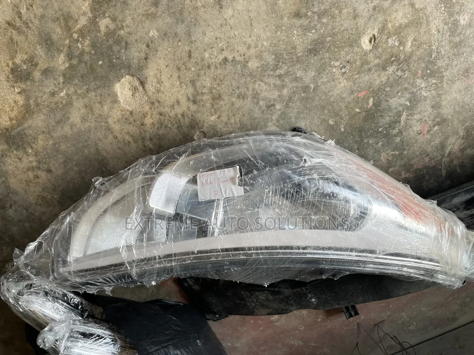 Hyundai Accent 2013 Headlights