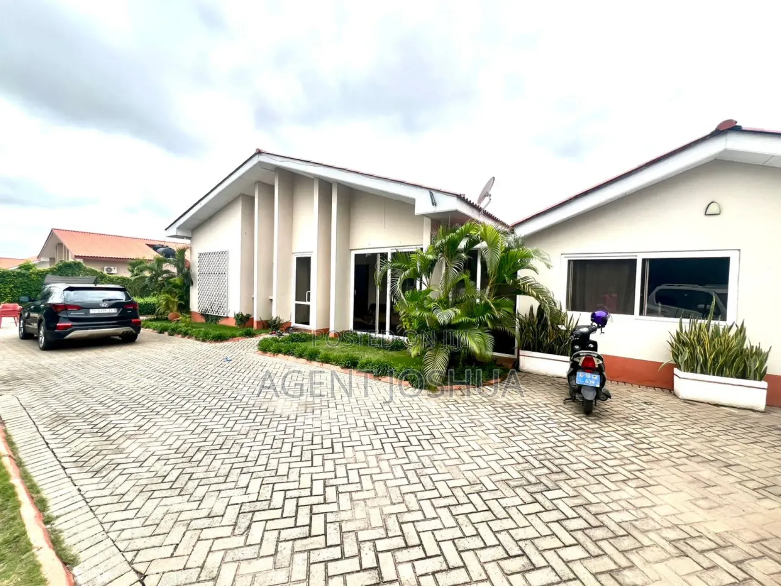 4bdrm House in Regimanuel Estate, Airport Residential Area for rent