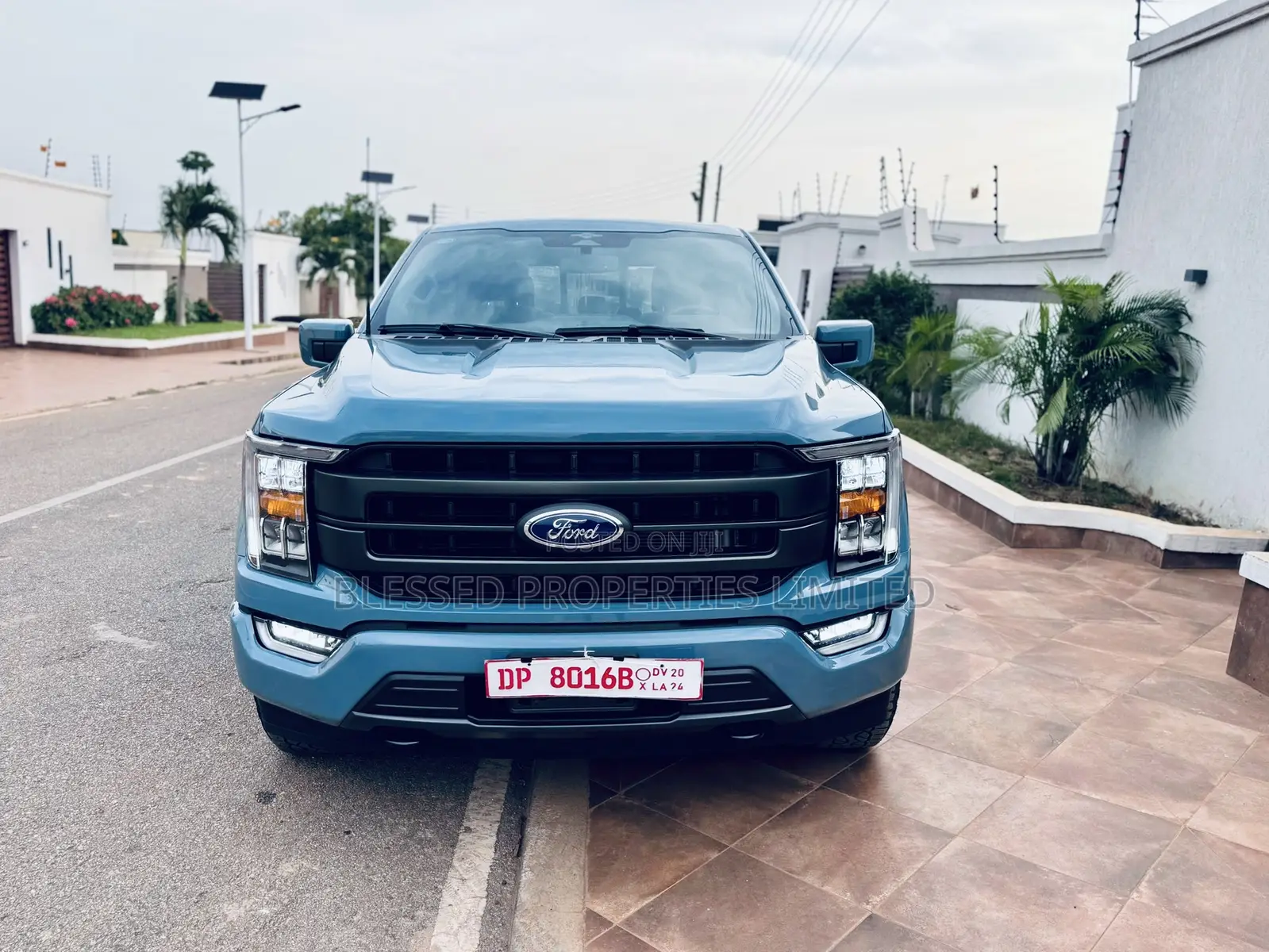 Ford F-150 LARIAT 2023 Blue