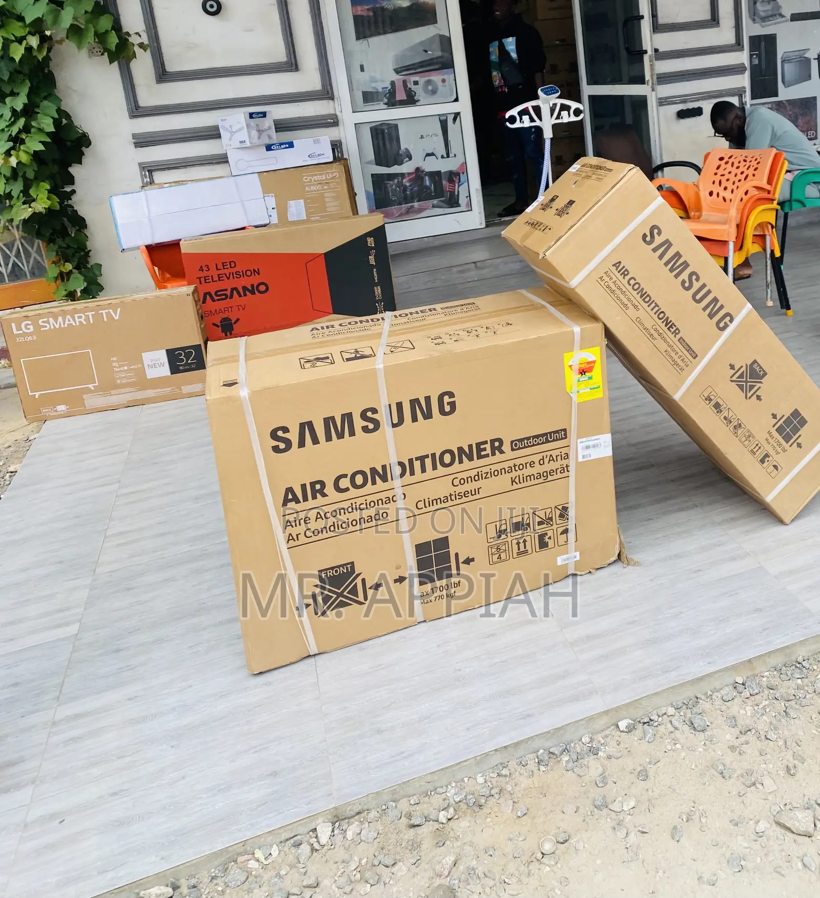 Fast Chilling Samsung 2.5hp Non Inverter Air Conditioner.