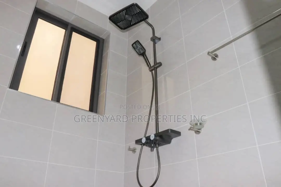 4bdrm House in Shandonia Garden, Tema Metropolitan for sale