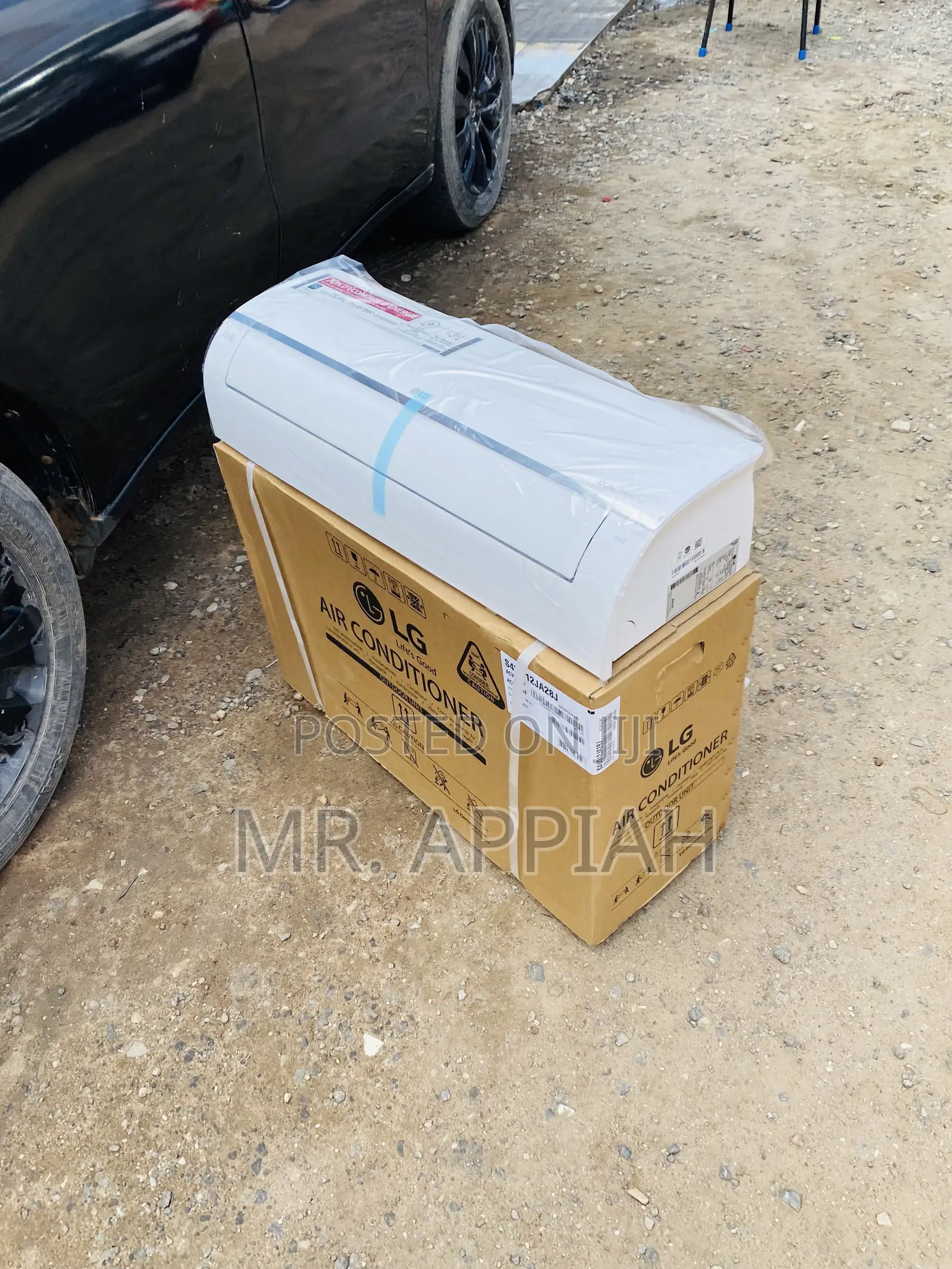 Shop LG 2.5hp R410 Dual Inverter Electric Air Conditioner.