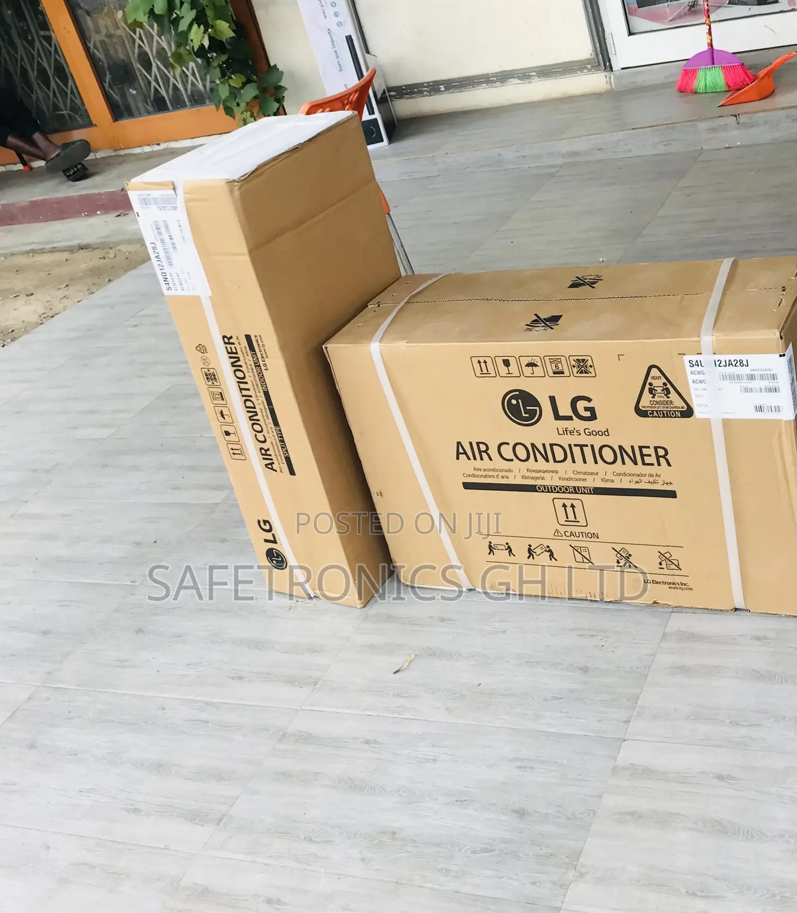 R410 Gas White Lastest Inverter LG 1.5hp AC