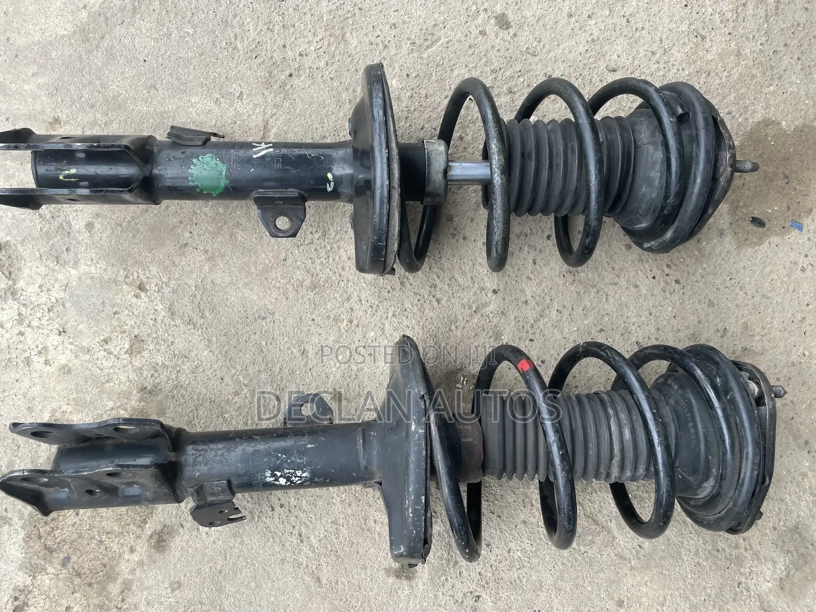 Toyota Corolla 2013 Shocks Absorber