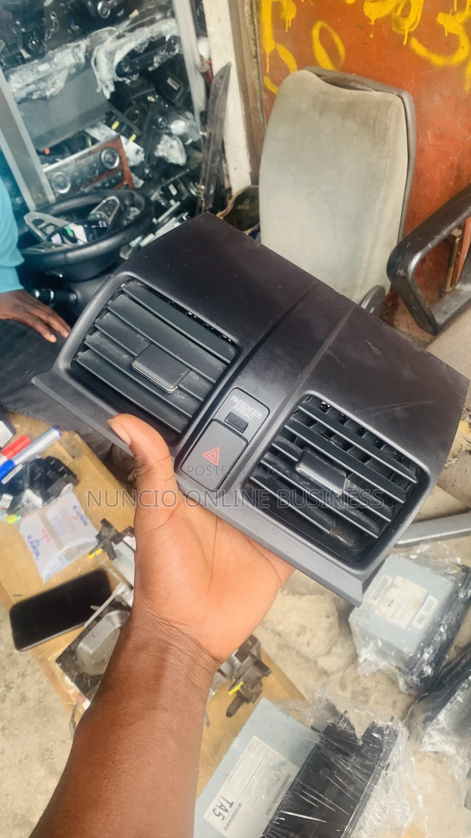 Honda CRV 2008 Dashboard Middle Vent