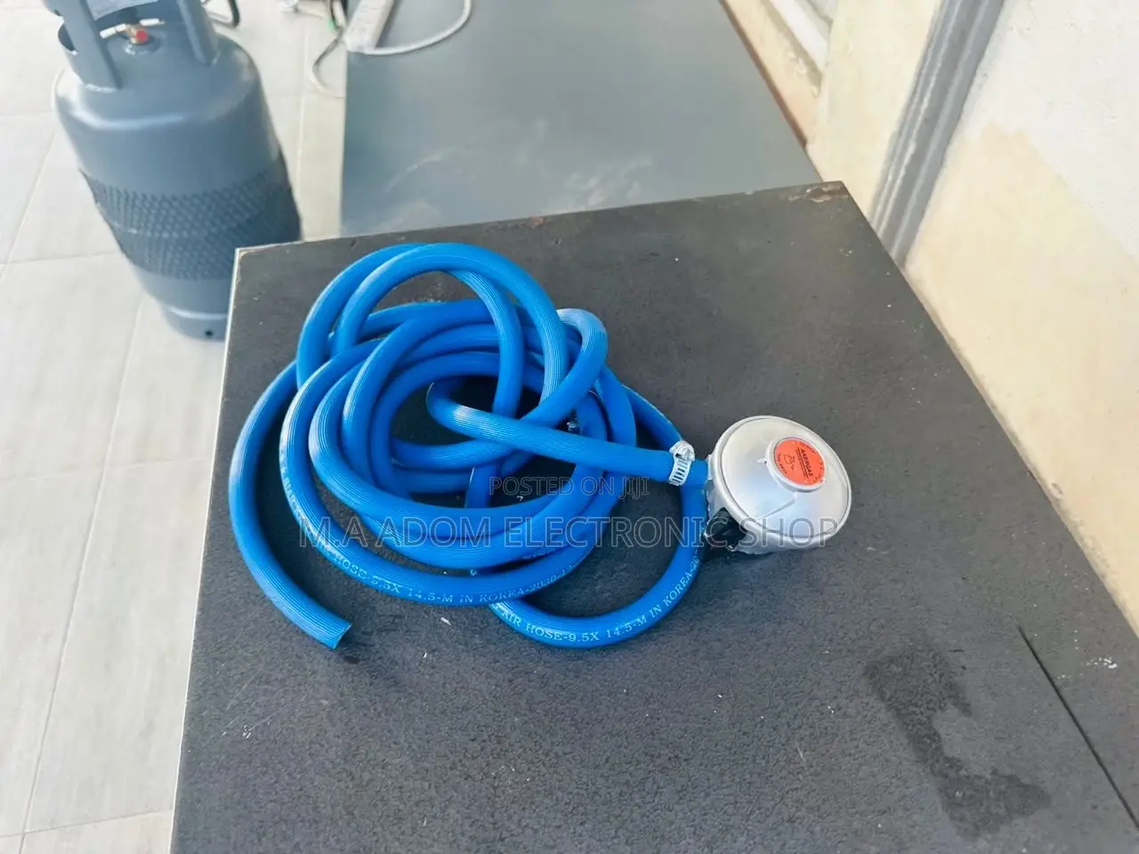 Brand New Ipg Gas Pipe and Regulator.