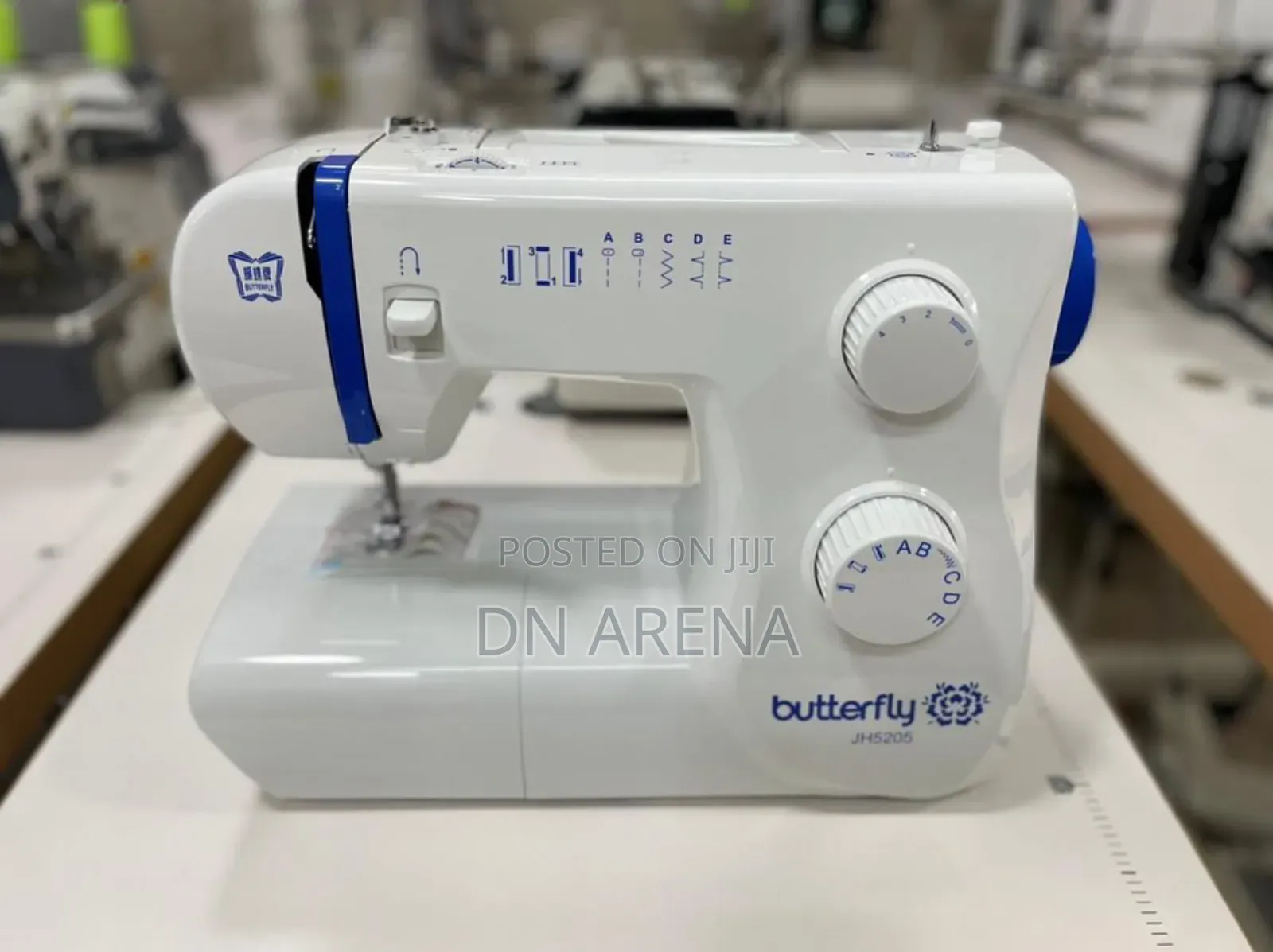 Jh8390s Butterfly Sewing Machine