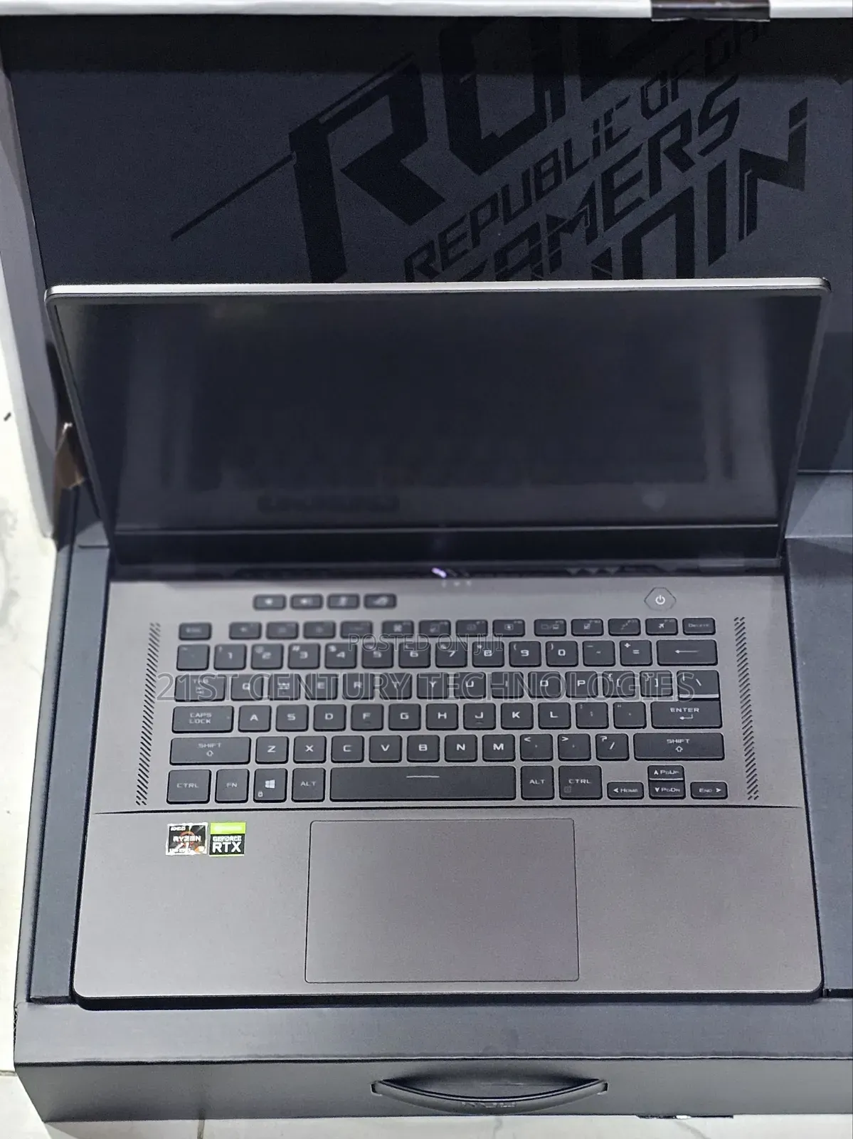 Laptop Asus ROG Zephyrus G15 16GB Intel Core i7 SSD 2T