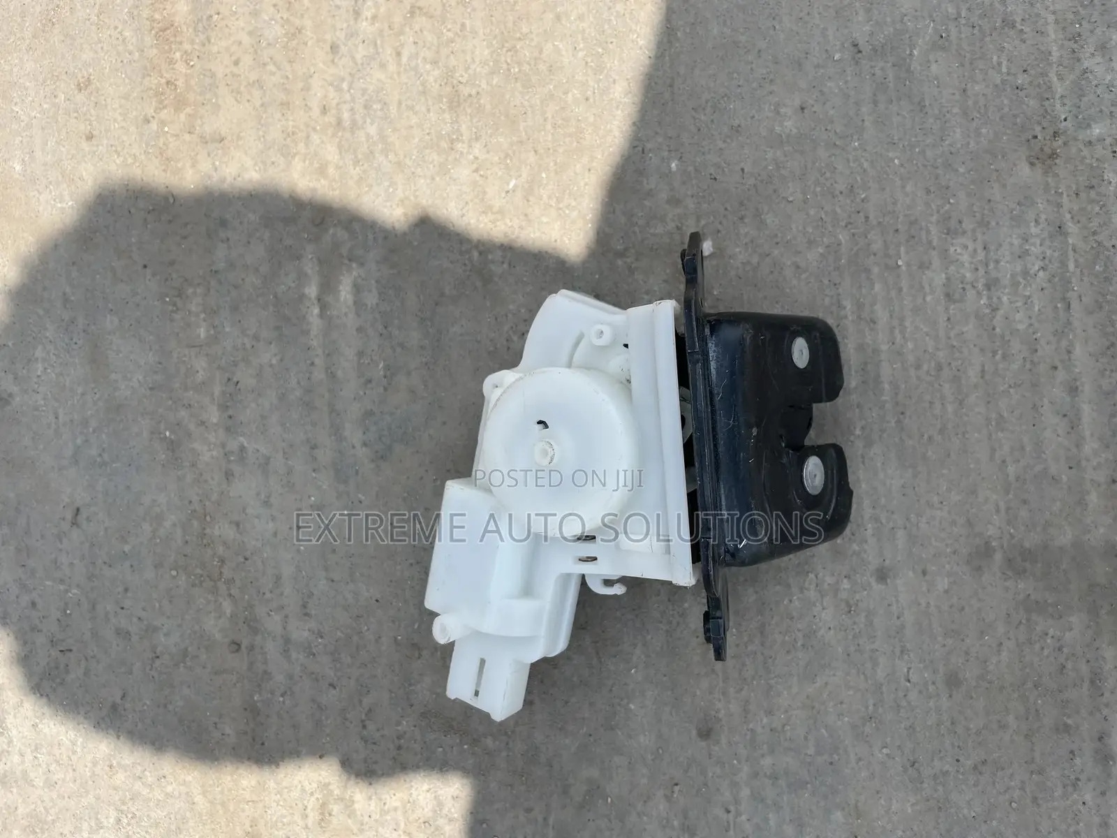 Honda CR-V 2019 Manual Boot Lock