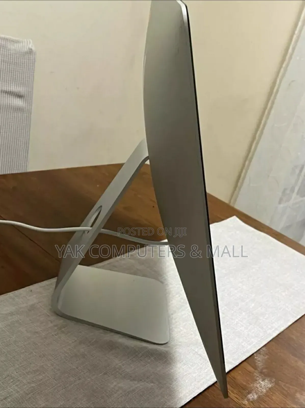 Desktop Computer Apple iMac 8GB Intel Core i5 HDD 1T
