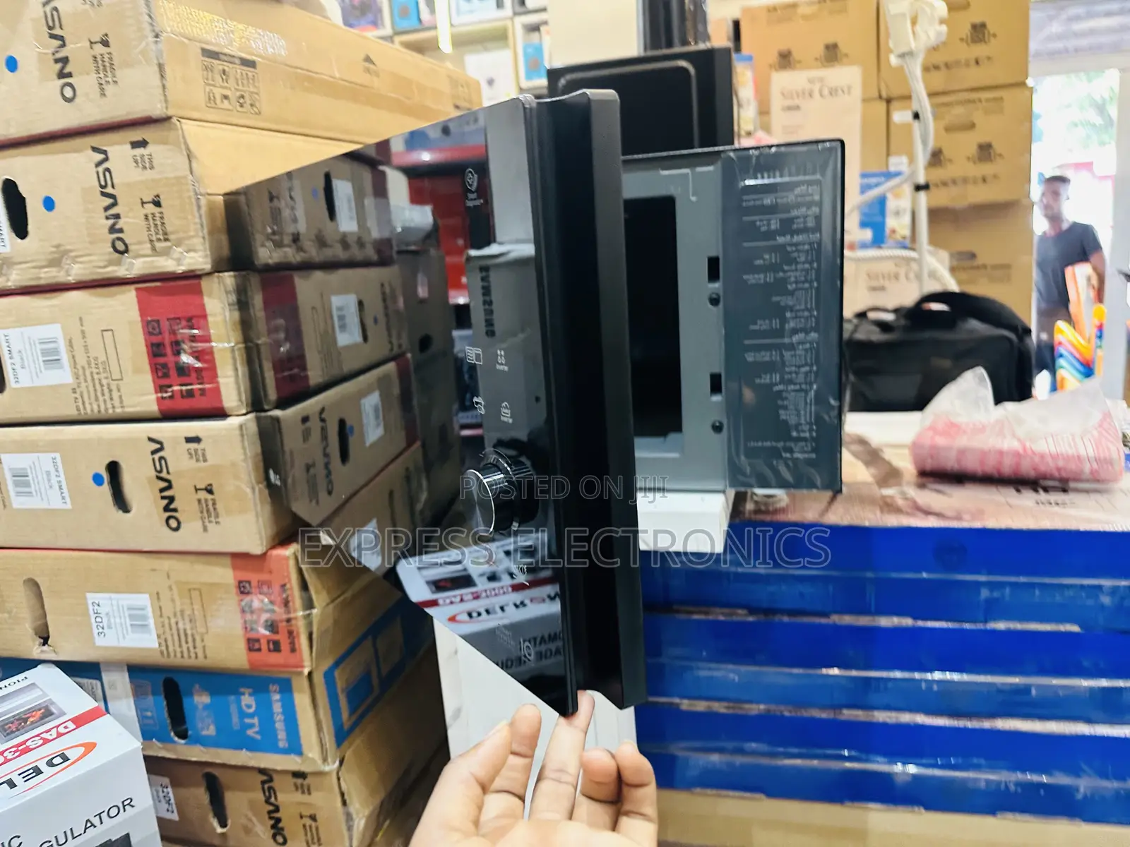 Special Offer on LG MH8265CIS Microwave Oven Black