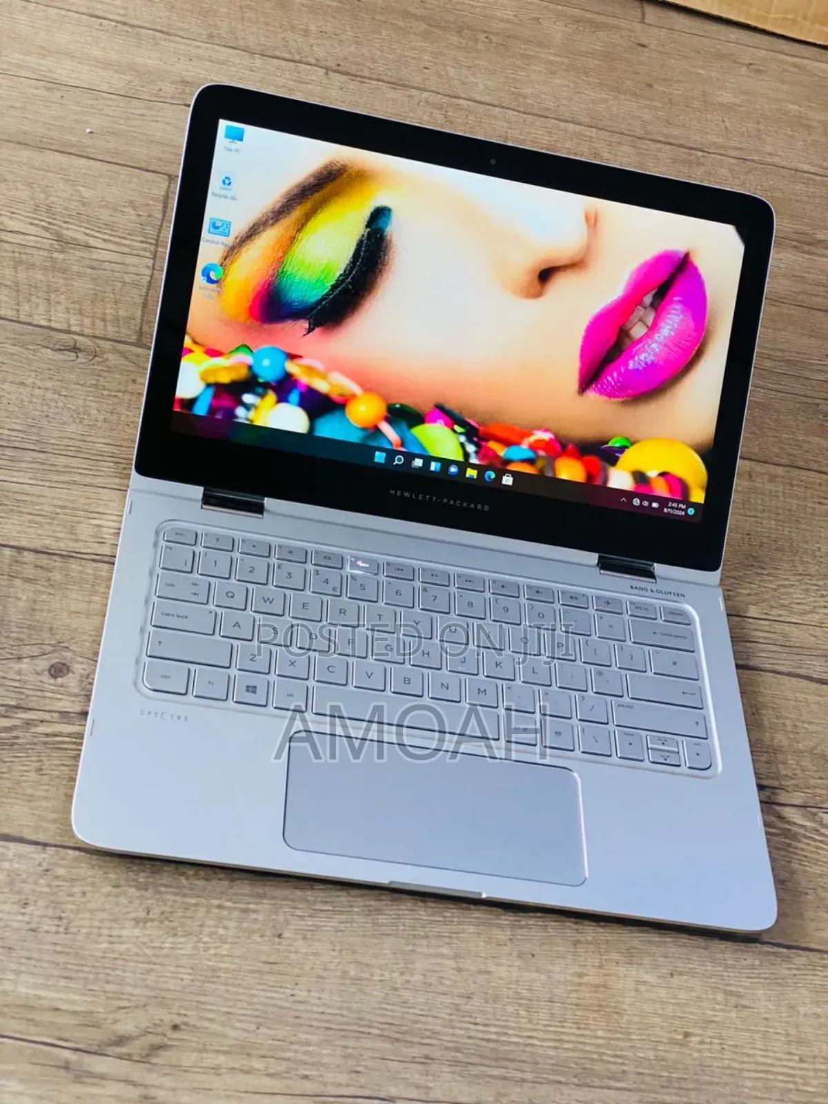 New Laptop HP Spectre 13 8GB Intel Core i5 SSD 256GB