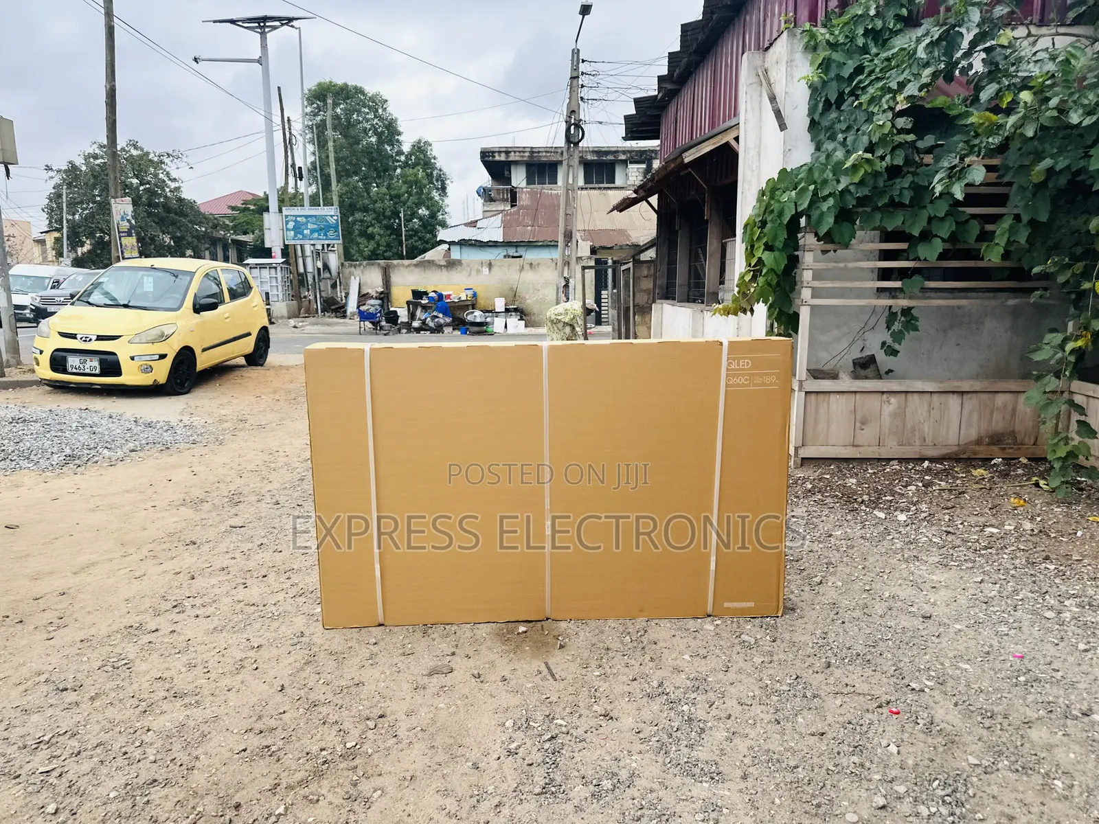 Brand New Slim 2924 Model Uhd Smart Samsung 75”Du8000