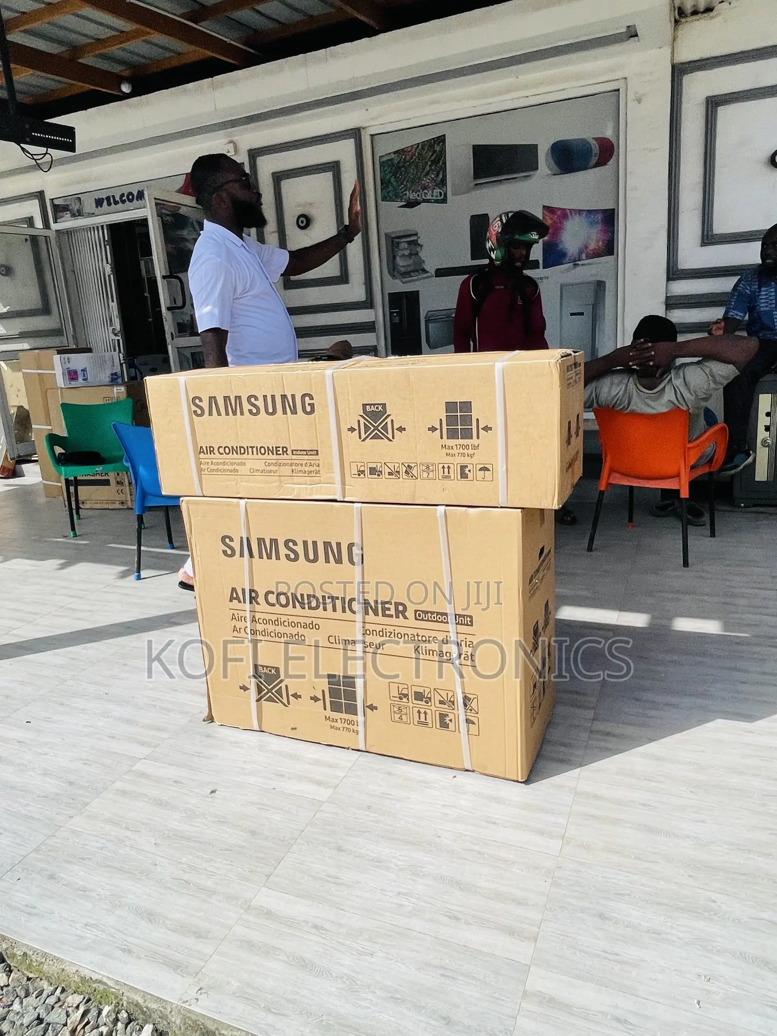 2-Way Auto Swing Samsung R410 2.5hp Air Conditioner
