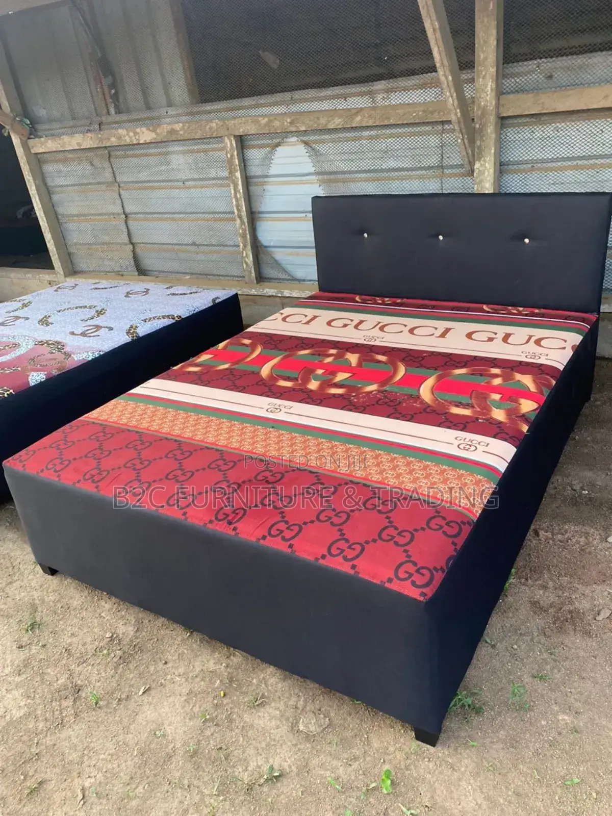 Inbuilt Double Bed