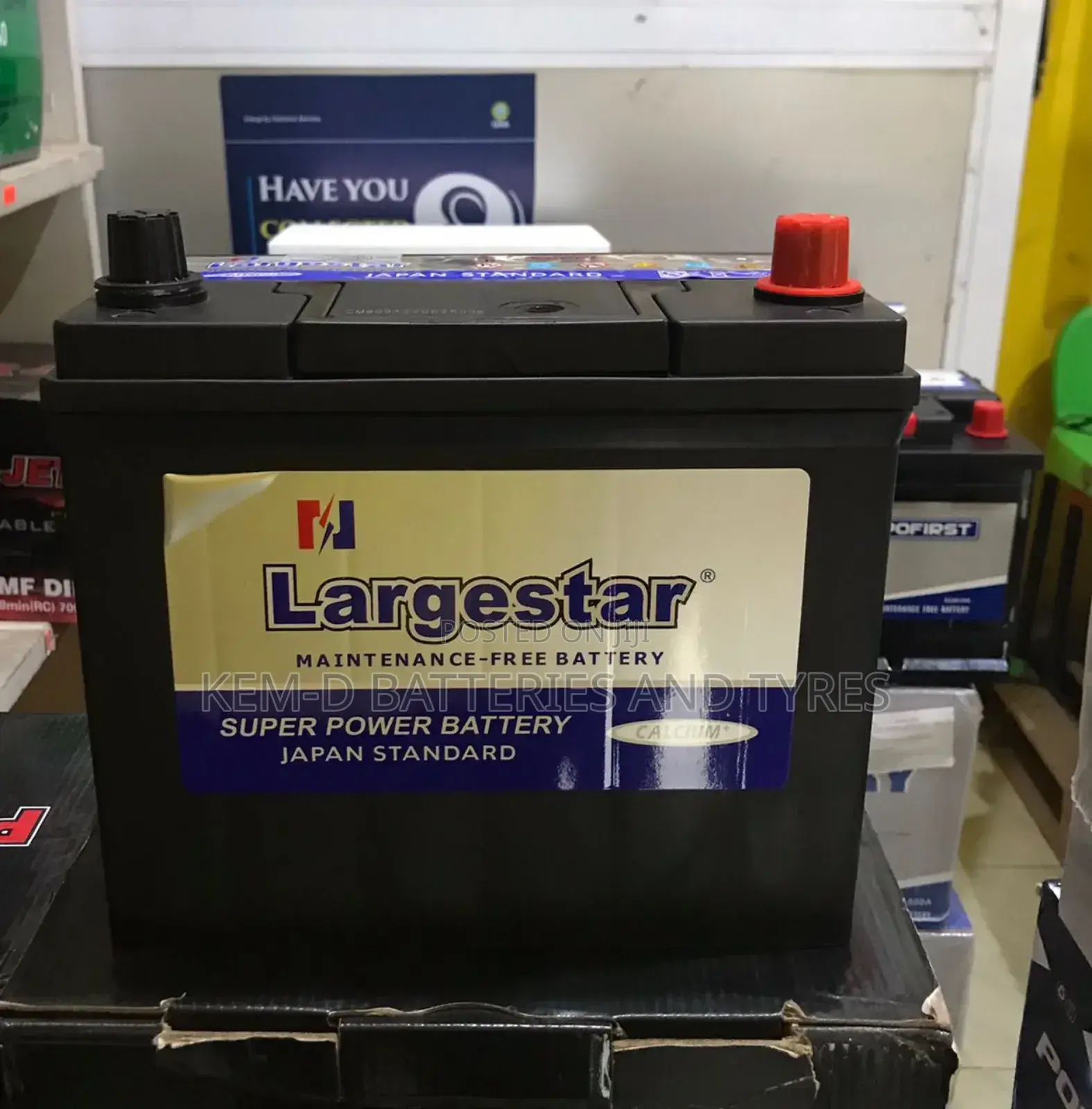 Large-Star Battery 13 Plates Slim Type for Honda Cara