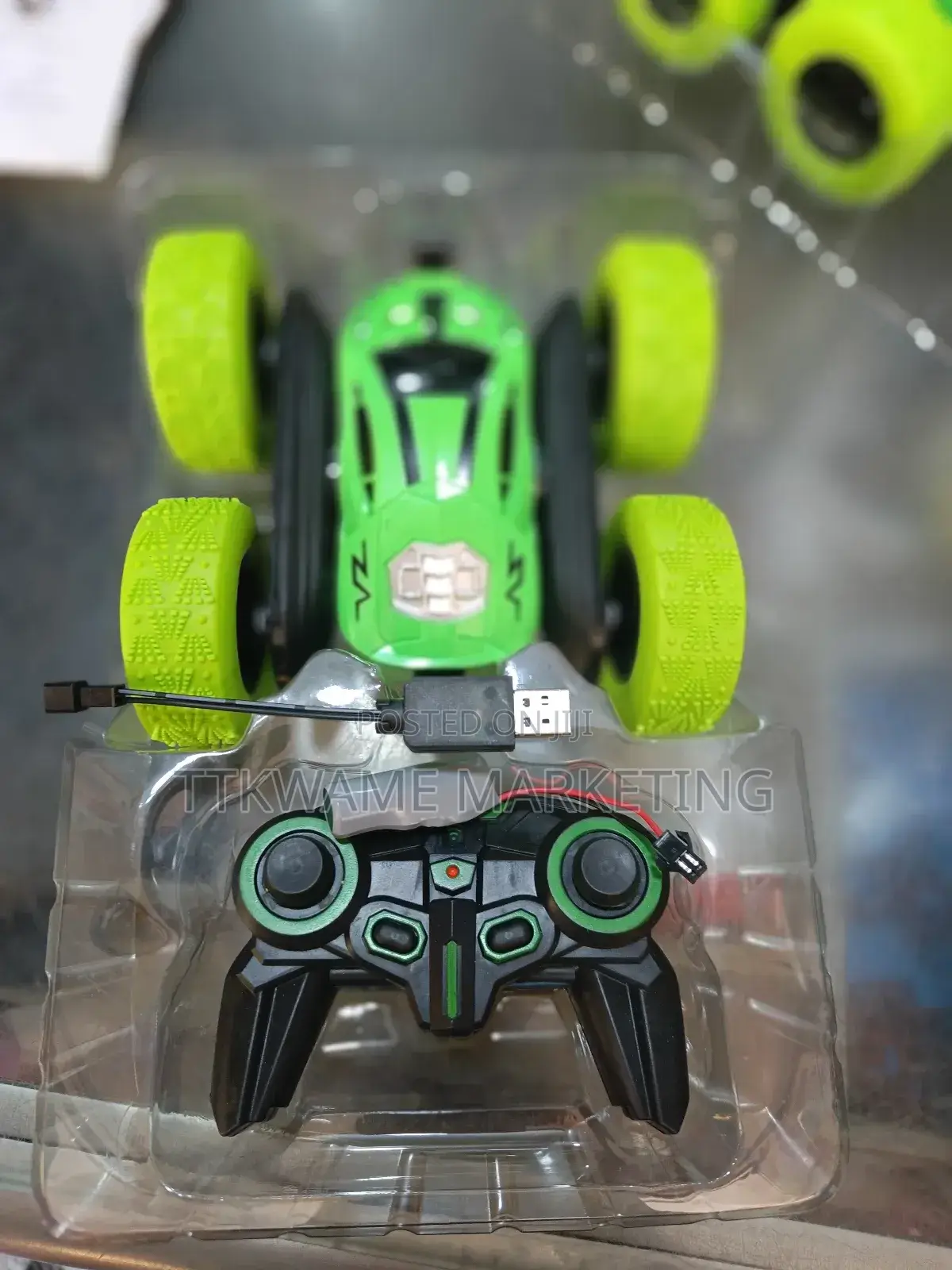 Green Remote Car