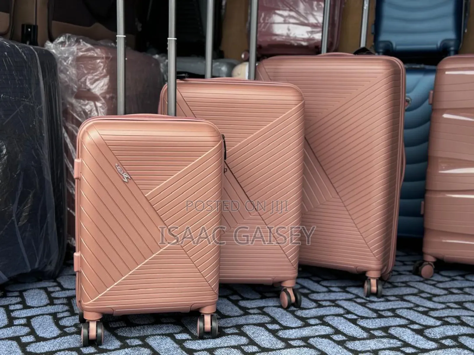 Three Set Quality Anticrake Luggages/Travel Bags